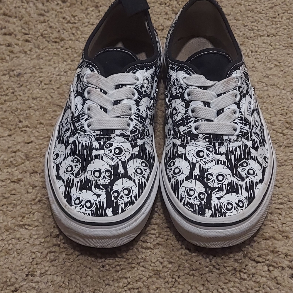 Vans Glow in the Dark Skull shoes